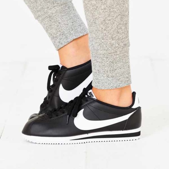 nike cortez black womens